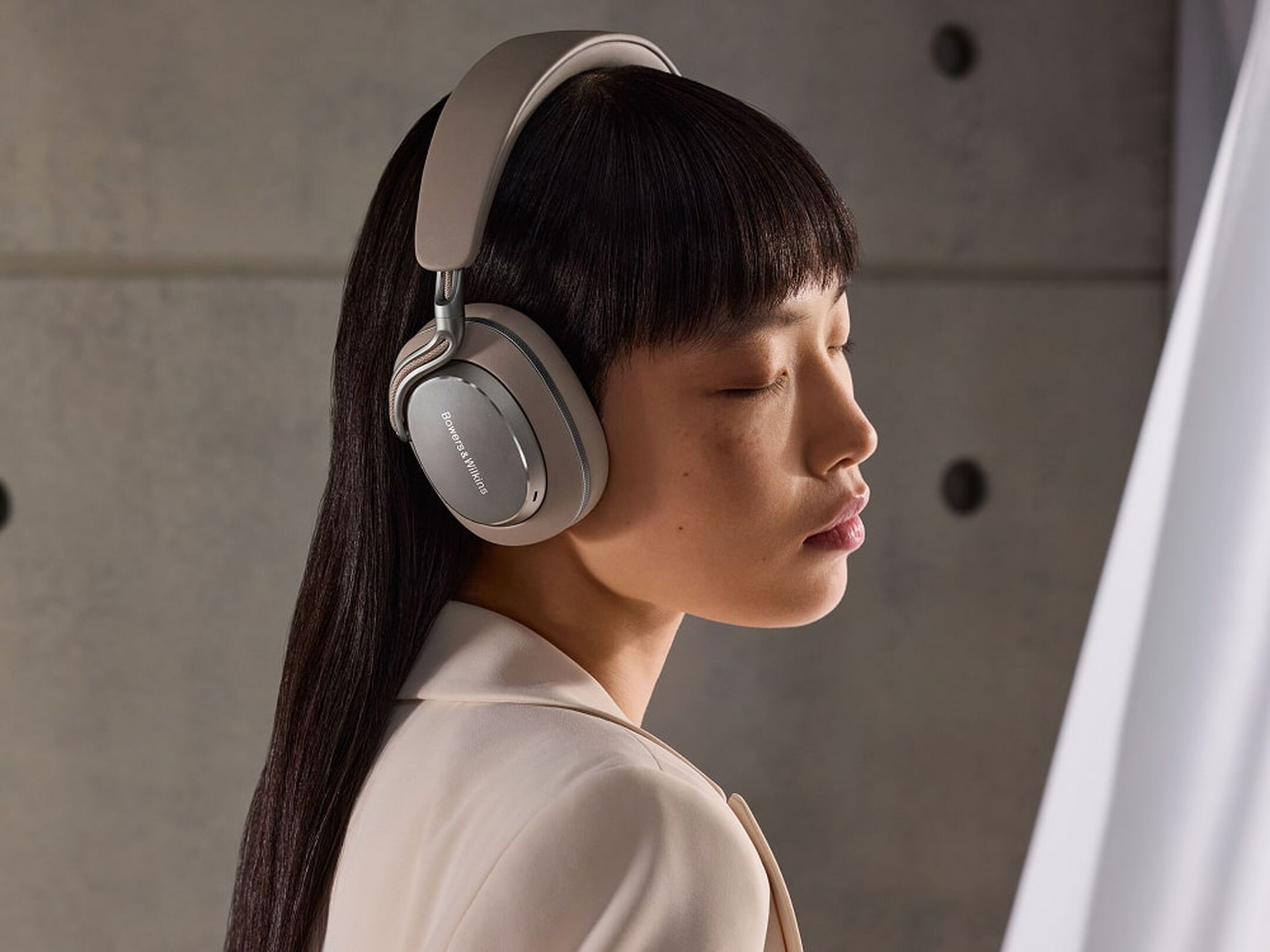 Bowers & Wilkins Px8 S2 - 究極のサウンドクオリティと高解像度オーディオ