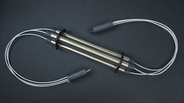 High Fidelity Cables Professional Series Power Cable レビュー：超越的性能の電源ケーブル