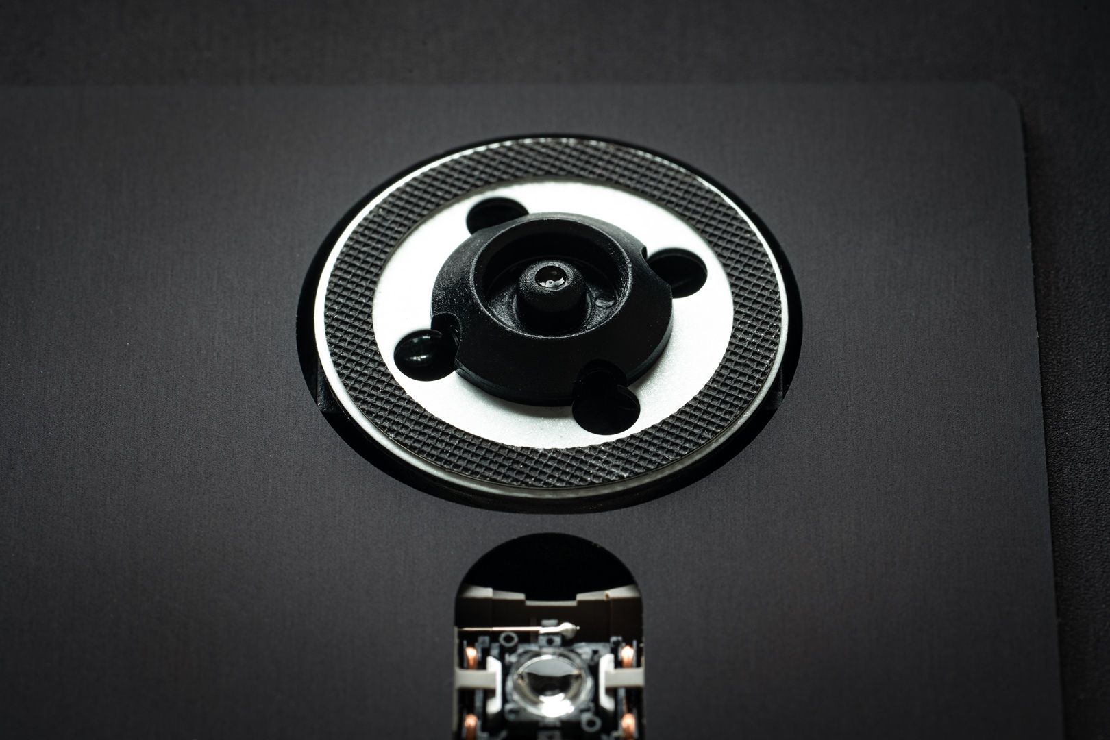 Pro-Ject CD Box RS2 Tube vacuum tube section detail