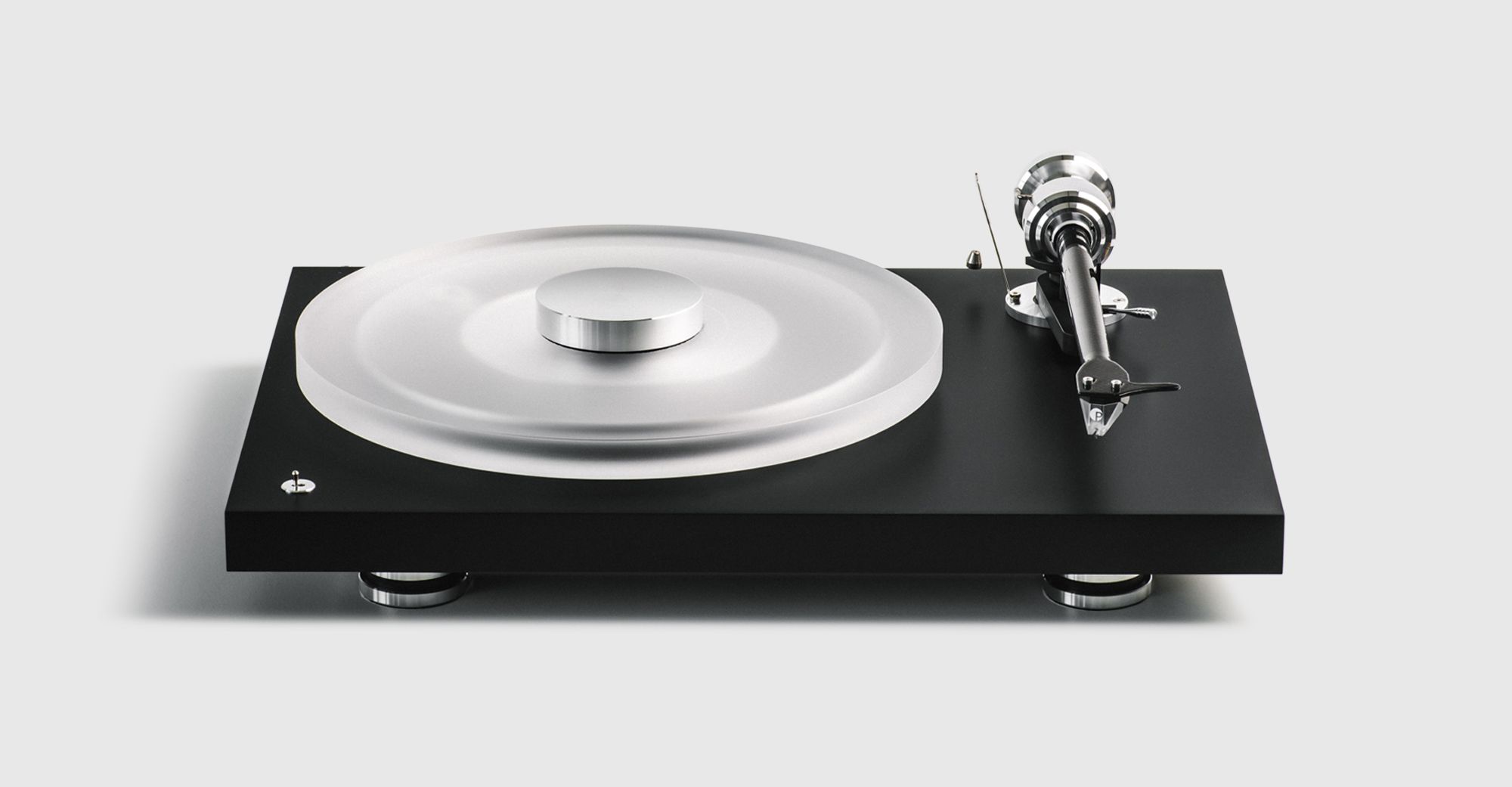 【新製品】Pro-Ject、Debutシリーズの新しいフラッグシップ「Debut Reference 10」を発表