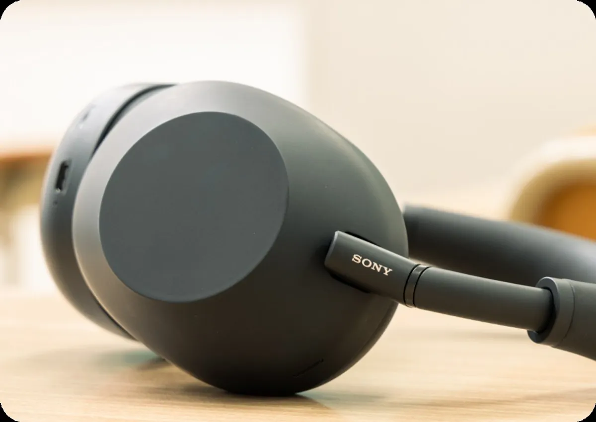 sony-wh1000xm6.ZDhrqmXo_ZYQyk9