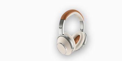 T+A Solitaire T Review: Uncompromising High-Fidelity in a Wireless Headphone
