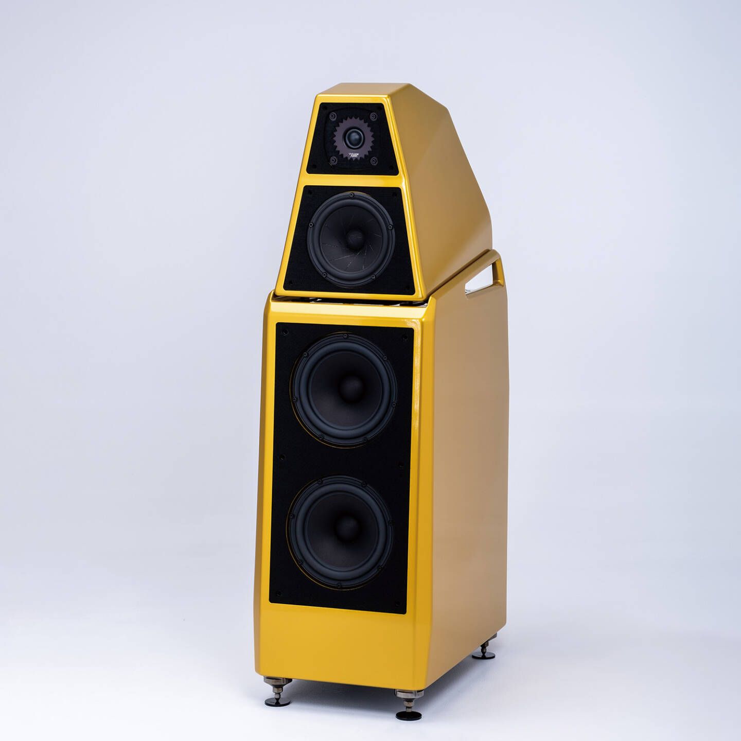 Wilson Audio Sasha V Review: The Latest Core Model Delivering an Immersive Listening Experience