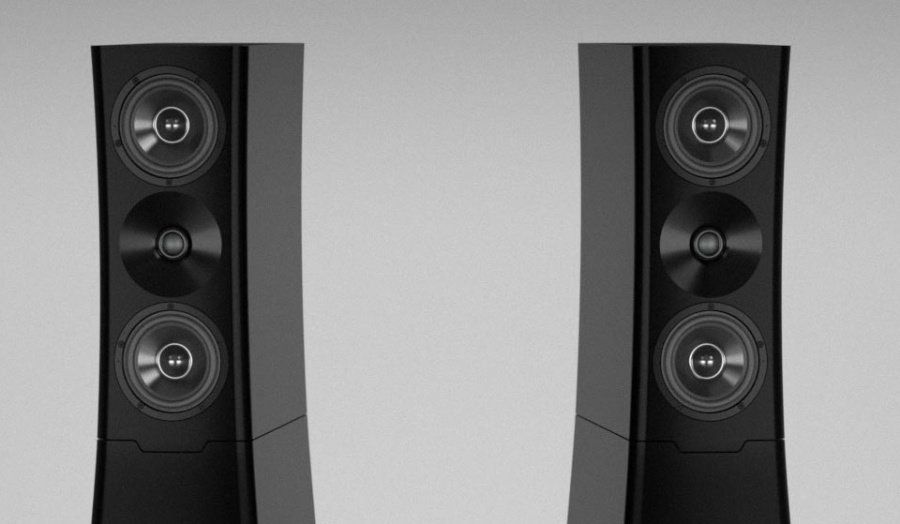 YG Acoustics Sonja 2.3i の上部MTMモジュール（d'Appolito配置のツイーターと2基のミッドレンジドライバー）